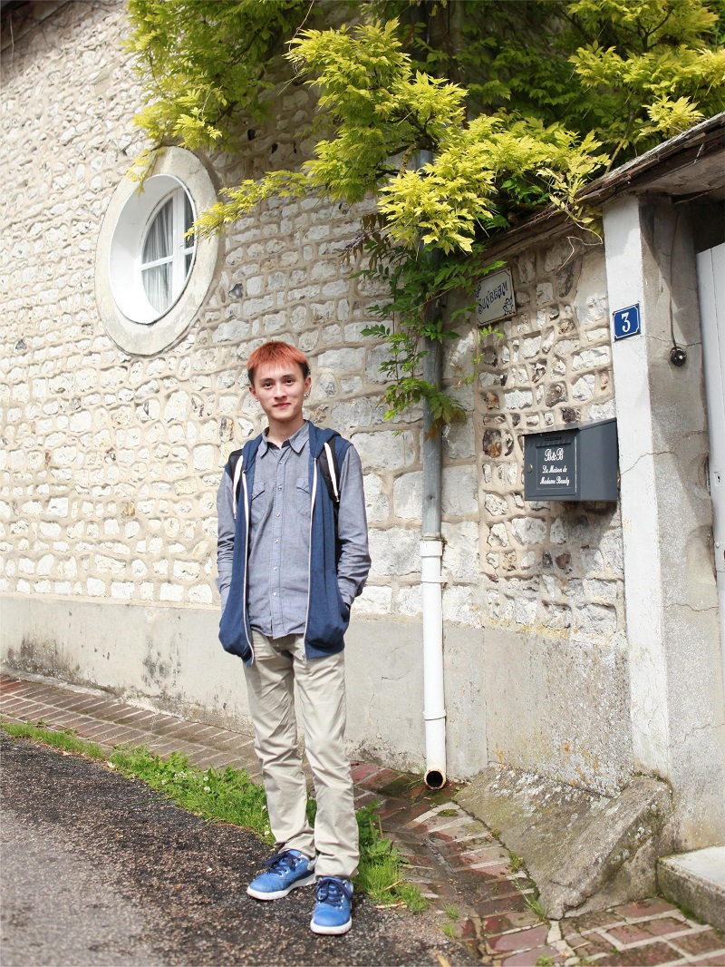 个人照片未上传