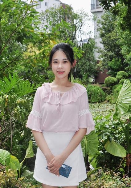 个人照片未上传